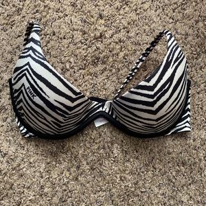 Victoria’s Secret PINK Scoopneck Bra